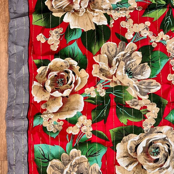 Oscar De La Renta Red Floral Silk Scarf Metallic Threading - Picture 4 of 11